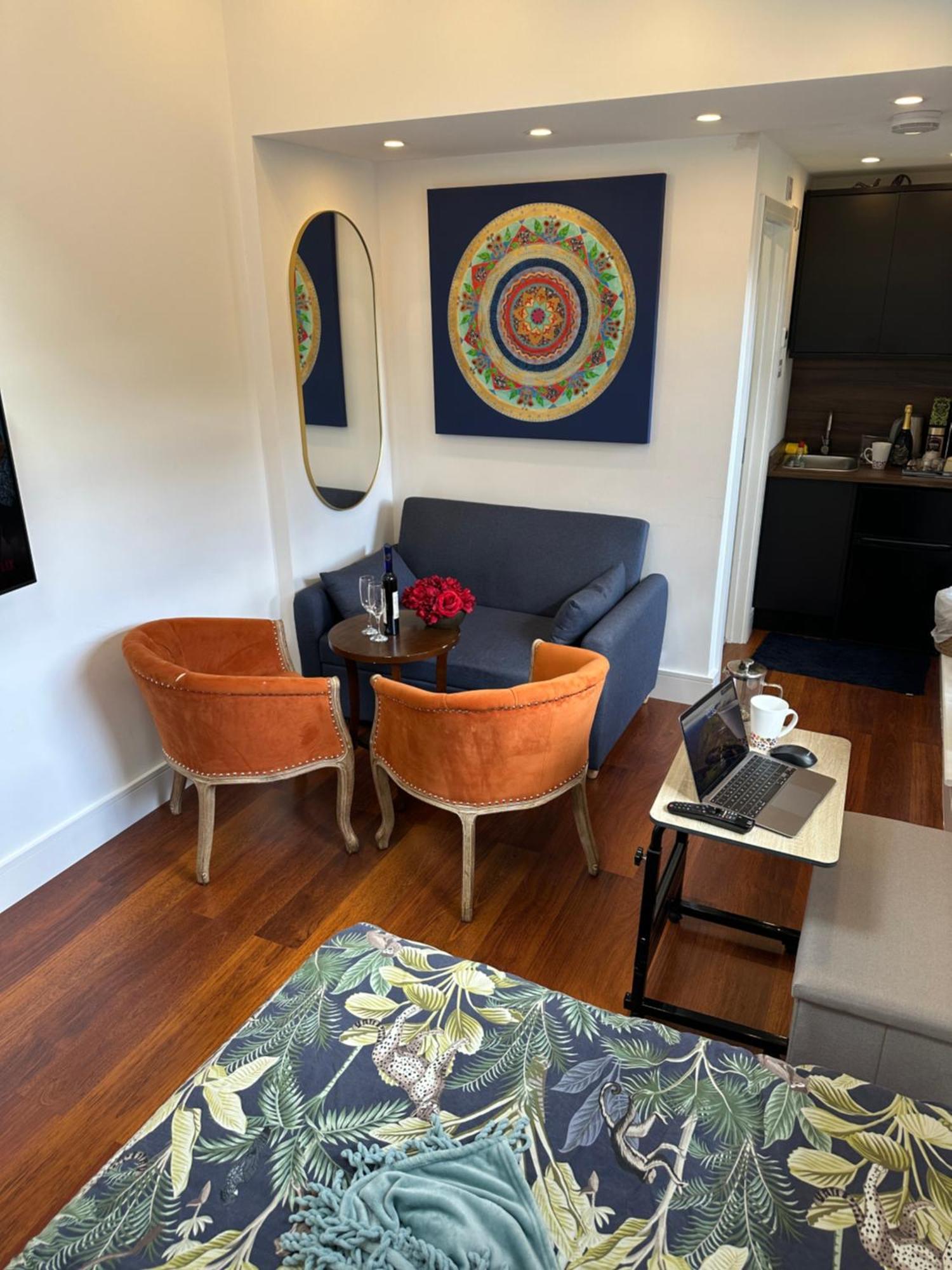 Bespoke Gallery Guesthouse Hendon Eksteriør billede