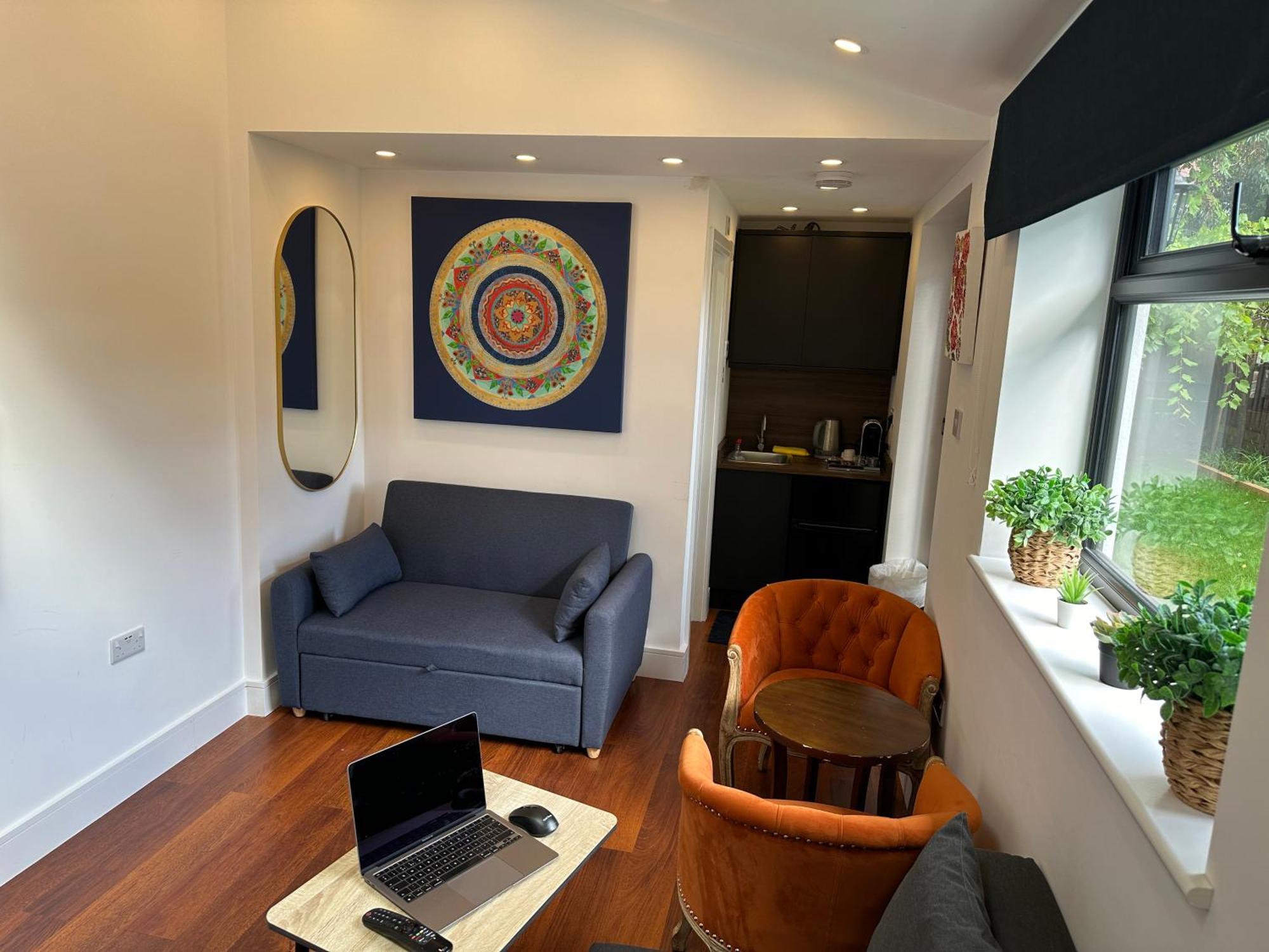 Bespoke Gallery Guesthouse Hendon Eksteriør billede