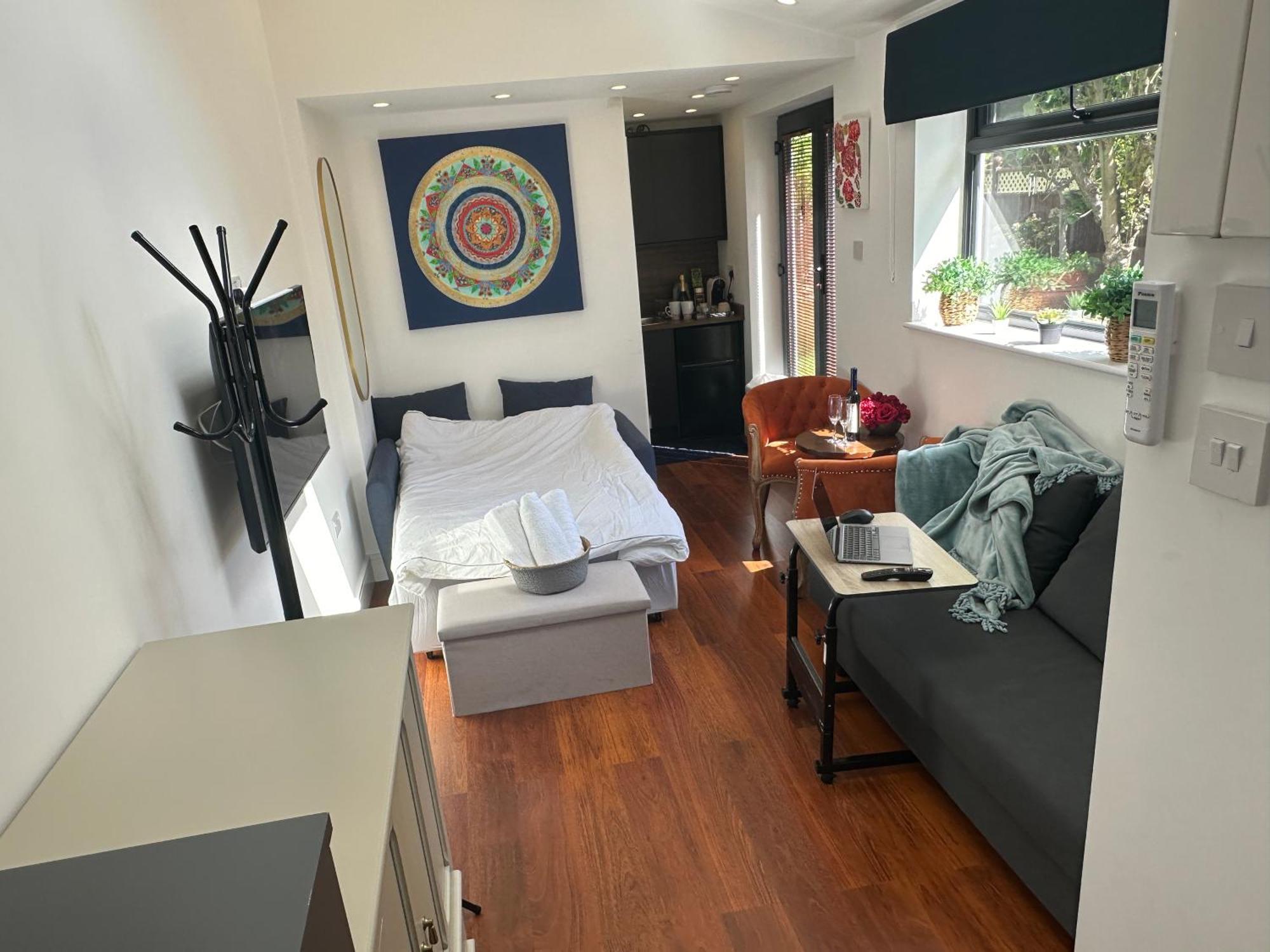 Bespoke Gallery Guesthouse Hendon Eksteriør billede